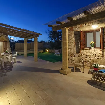 Trullo Experience A Pescoluse Holiday home *