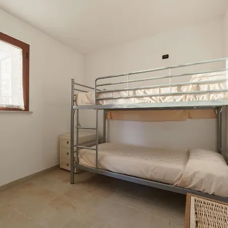 Trullo Experience A Pescoluse Holiday home *