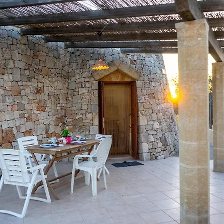 Trullo Experience A Pescoluse マリーナ・ディ・ペスコルーゼ